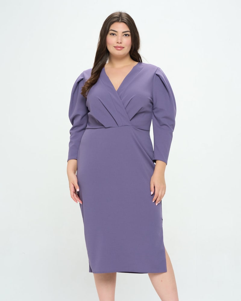 Front of a model wearing a size 1X Boa Pleated Midi Dress in Lilac by L I V D. | dia_product_style_image_id:240942